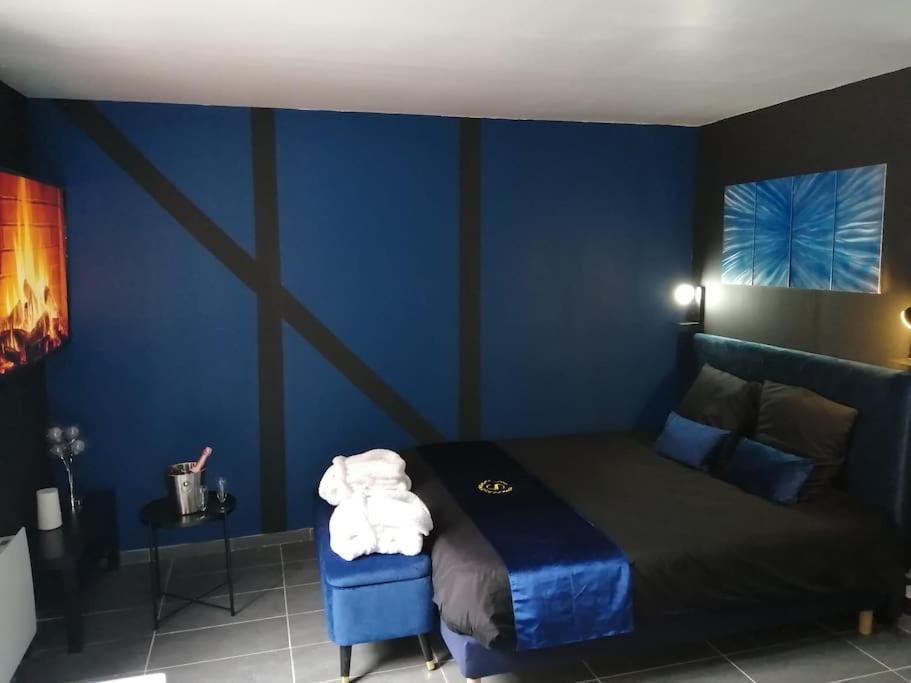 Appartement Avec Sauna Et Balneo Privatifs -Troyes Centre Ngoại thất bức ảnh